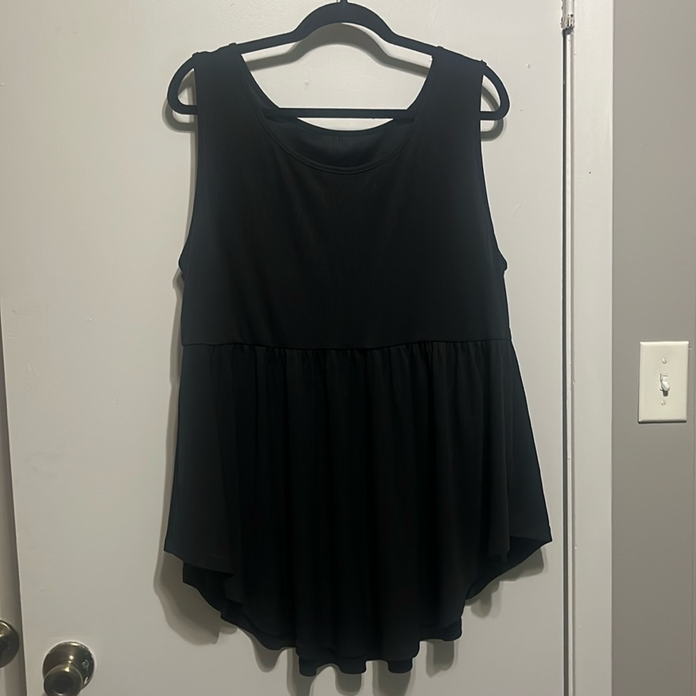 EUC Shein Flowy Tank Top